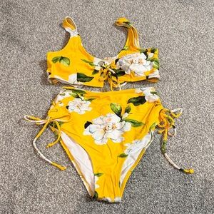 Cupshe Floral Yellow Bikini Set